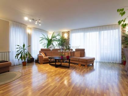 Győr 280m²-es 6 szobás családi ház eladó