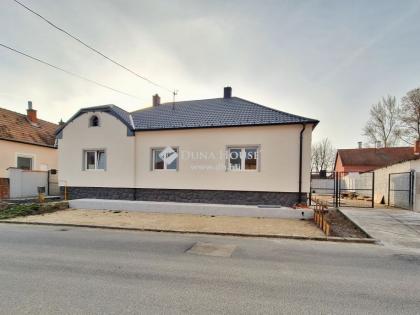 Eladó ház, Győrzámoly